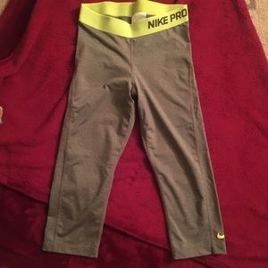 Nike Pro Crop Tights